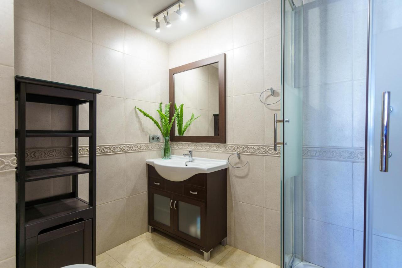 Malagasuite Carihuela Seaviews Торемолинос Екстериор снимка