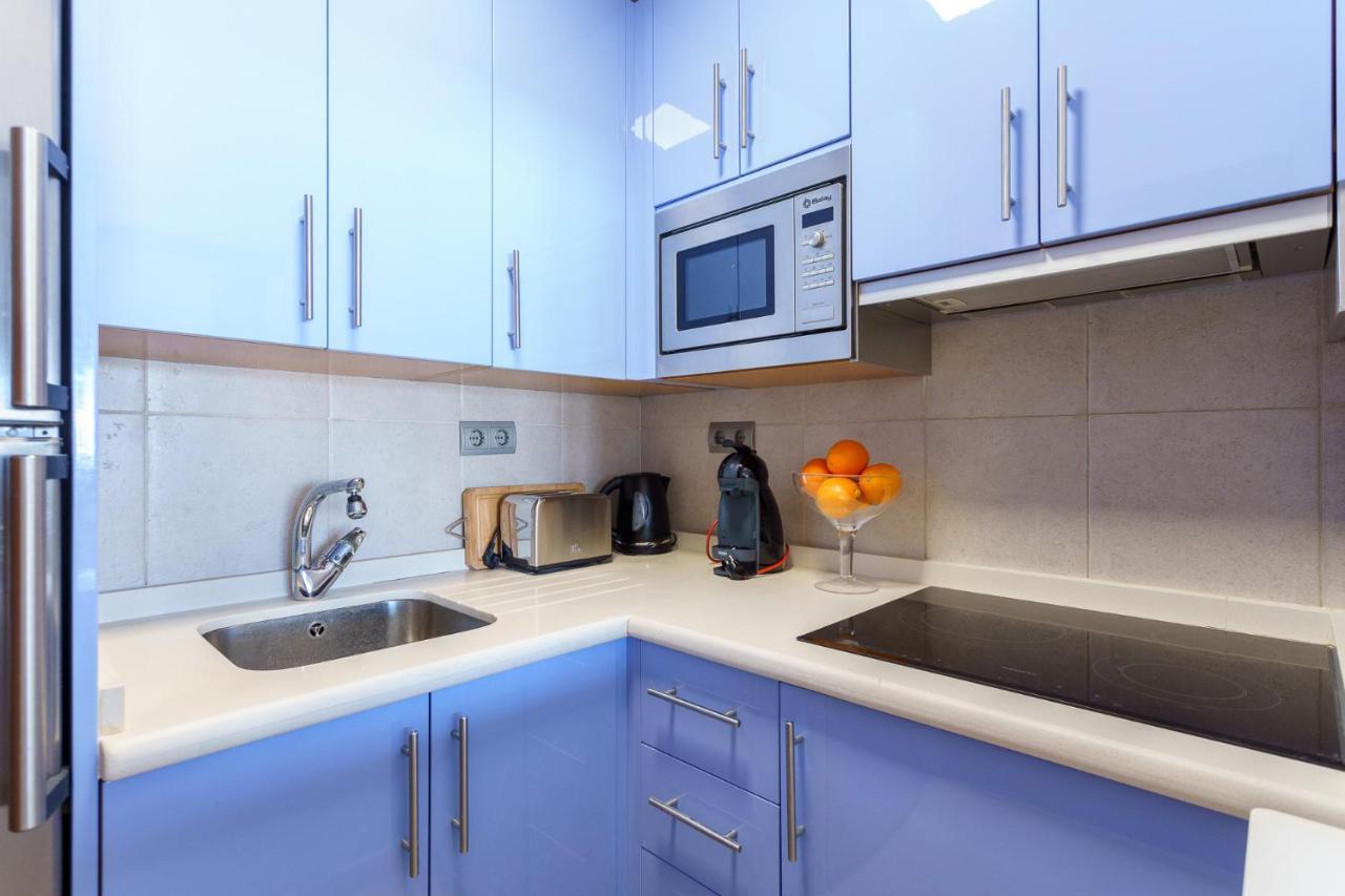 Malagasuite Carihuela Seaviews Торемолинос Екстериор снимка
